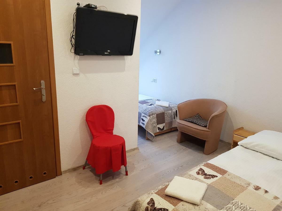 Gosciniec Sloneczny Hotel Drzonkow Ngoại thất bức ảnh